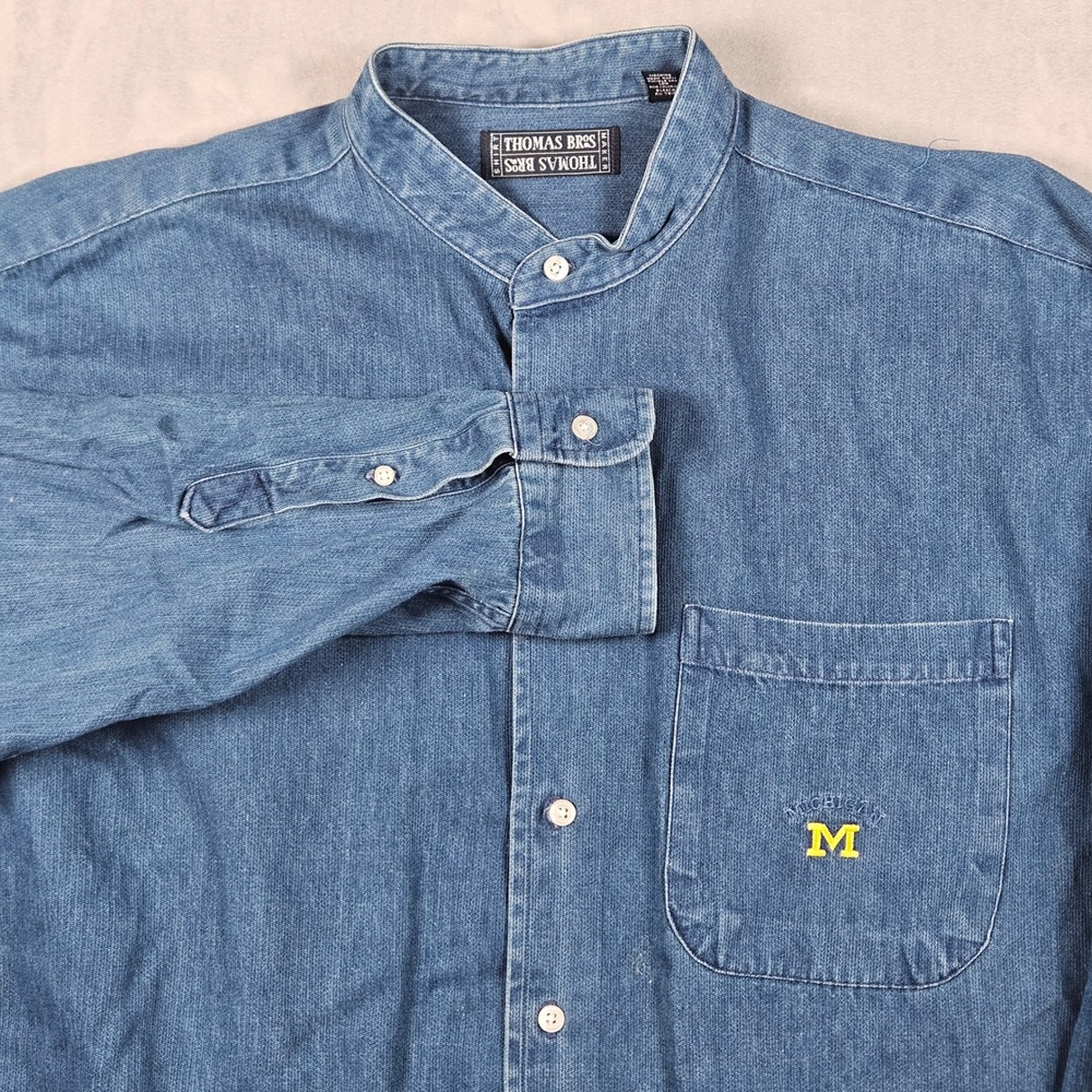 Vintage Michigan Wolverines Denim Shirt Mens Large Relaxed Band Collar USA